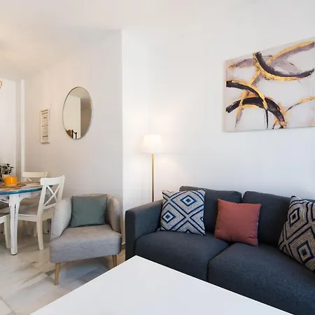Appartamento Trinidad Trafalgar, Quiet And Aprtment In The Heart Of The Spanish Culture *
