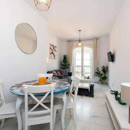 Trinidad Trafalgar, Quiet And Aprtment In The Heart Of The Spanish Culture Appartamento Málaga